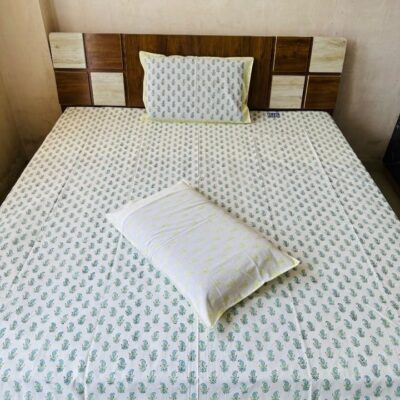 Dreamloom Handblock Printed Cotton Double Bedsheet Set