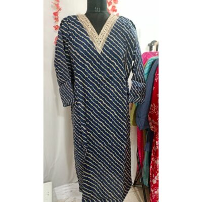 Curviya Muslin Silk Kurti