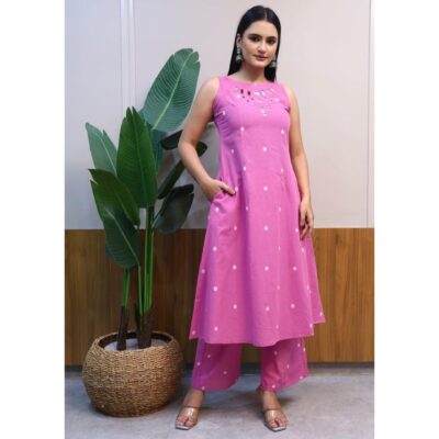 Ravya- Cotton Kurta Set With Mirror Work