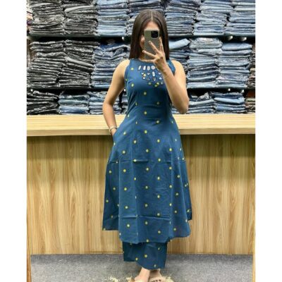 Ravya- Cotton Kurta Set With Mirror Work