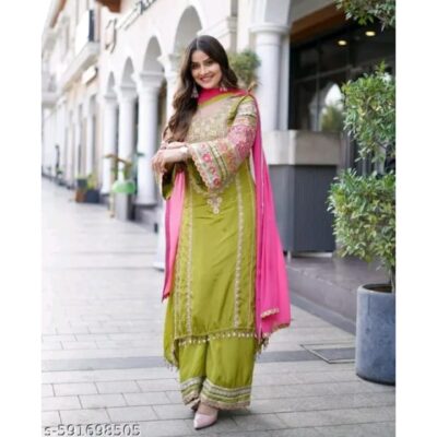 Heer- Silk Embroidered Suit Set With Organza Dupatta