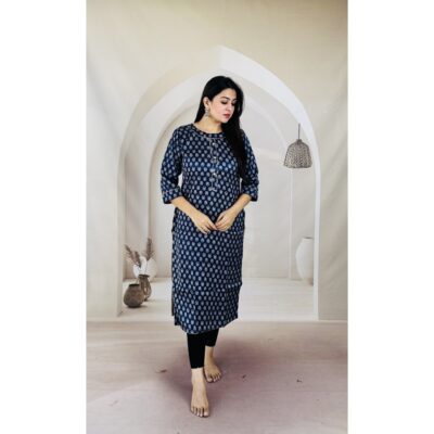 Kurvi- Silk Kruti With Elegant Print