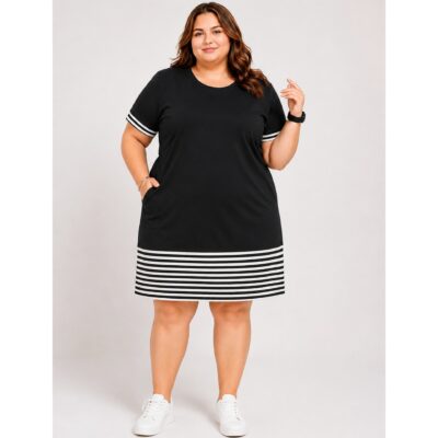 Gracefit- Plus Size Stripe Border T-shirt