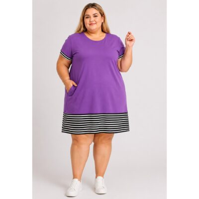 Gracefit- Plus Size Stripe Border T-shirt