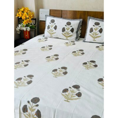Aakar- Floral Print King Size Bedsheet