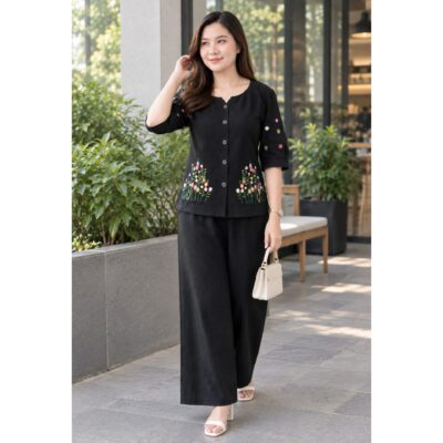 Veya- Floral Embroidered Co-ord Set