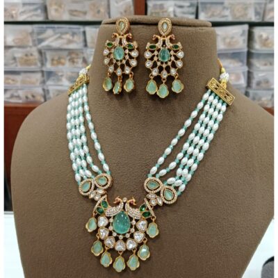 Zevar- Royal Kundan Pearl Jewellery Set