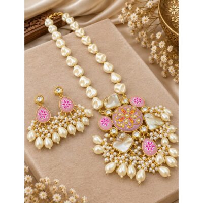 Noor- Royal Baroque Pearl Set